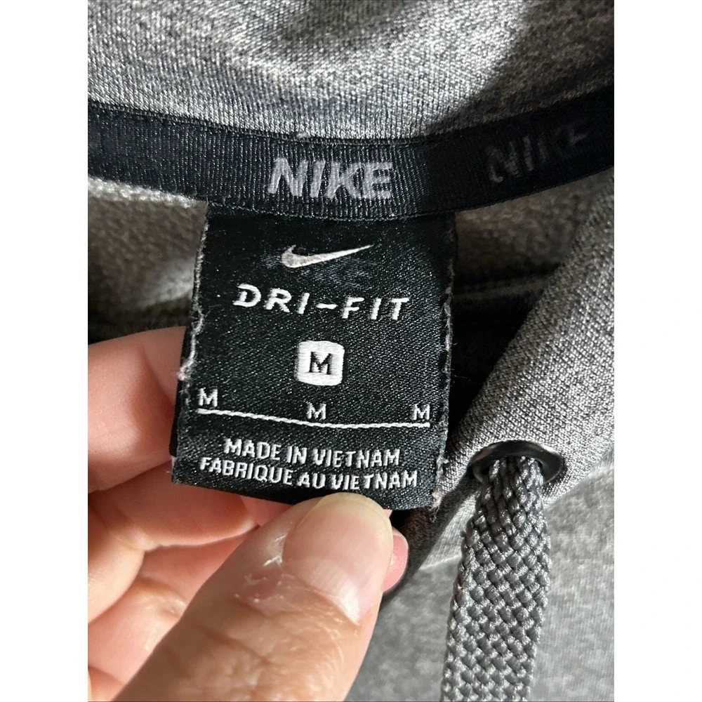 Nike‎ Hoodie Mens M Gray Pullover Swoosh Logo Dri-Fit Performance Training